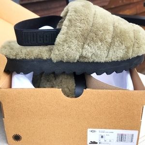 UGG Super Fluff slippers size 8 US